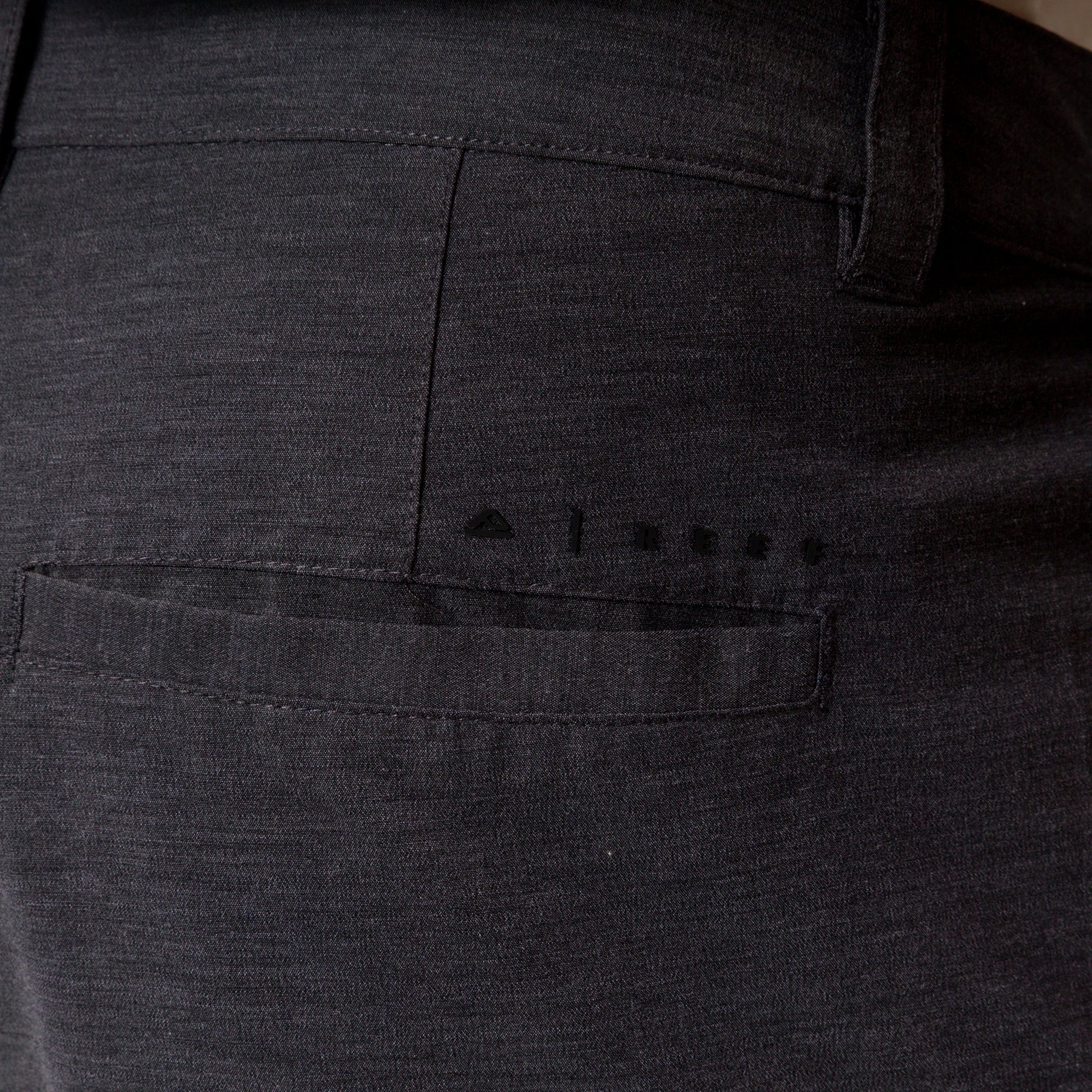 Destro Hybrid Short - Image 4