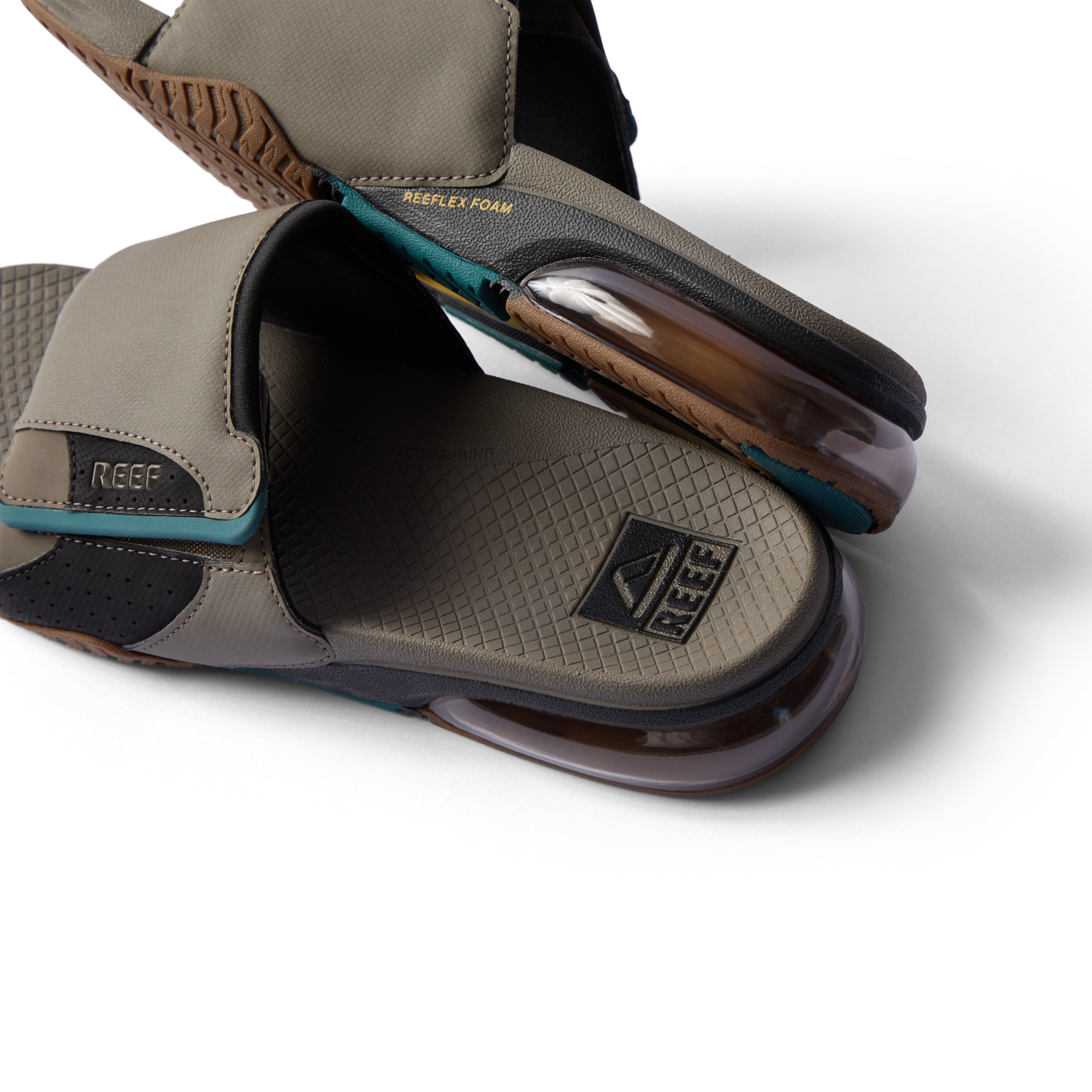 Fanning + Slide - Image 5