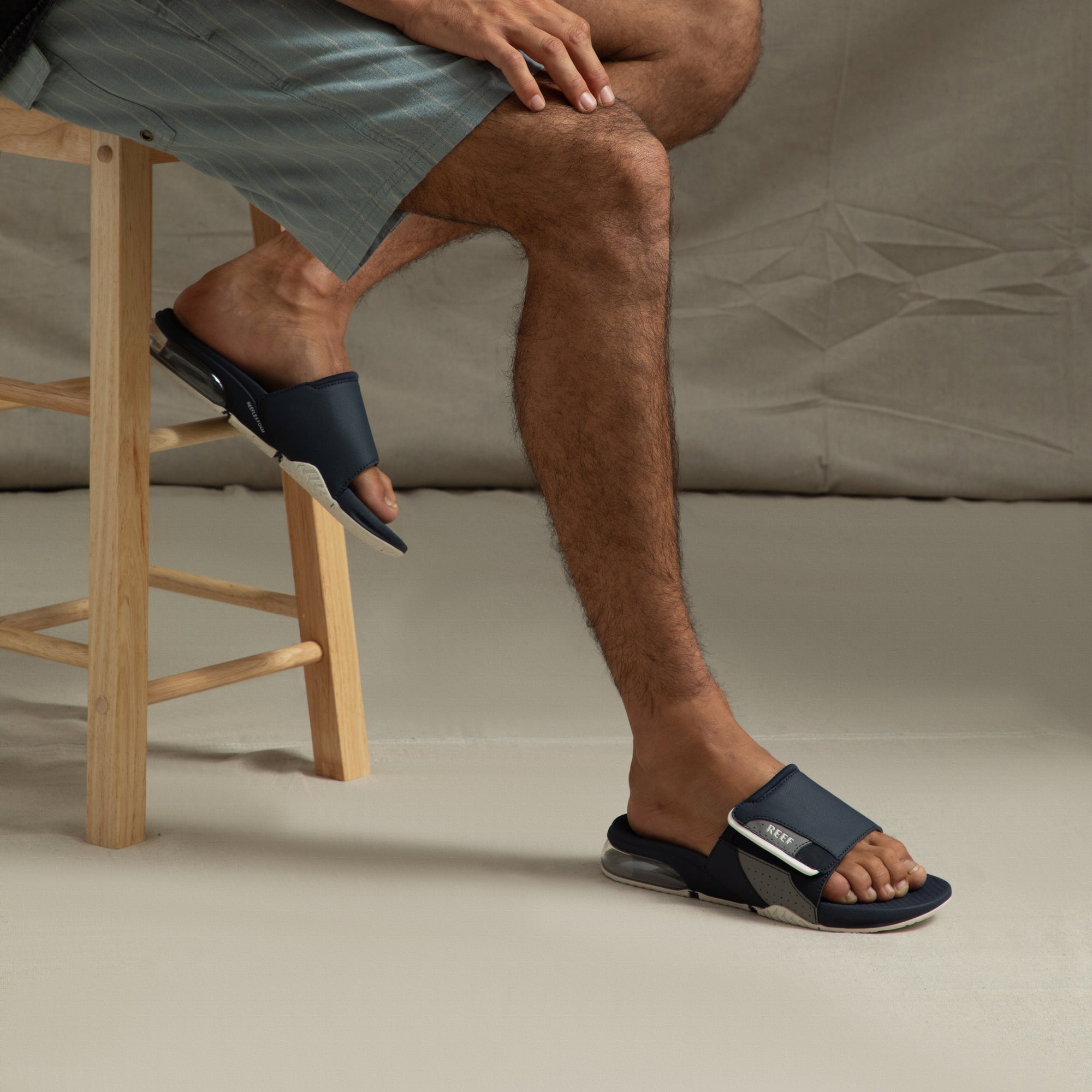 Fanning + Slide - Image 11