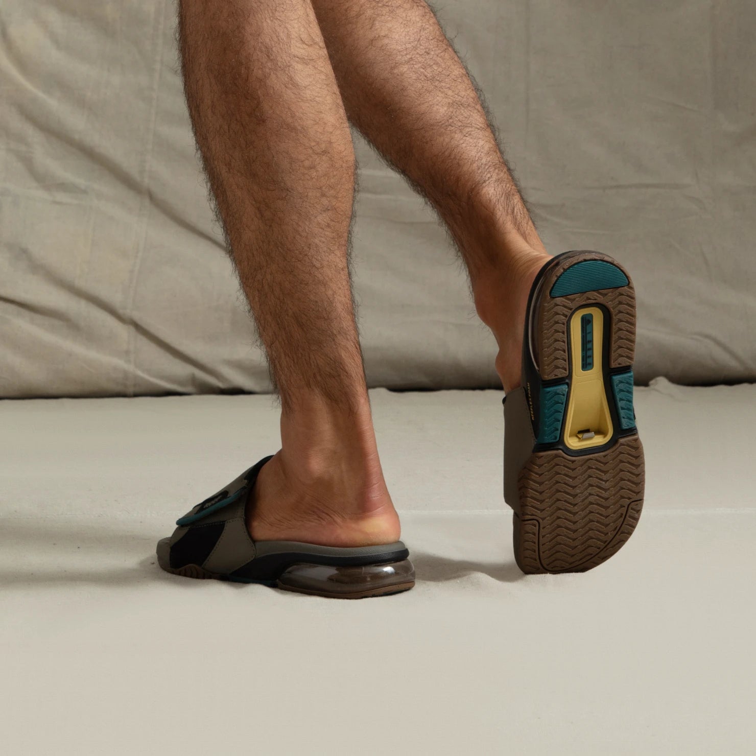 Fanning + Slide - Image 2