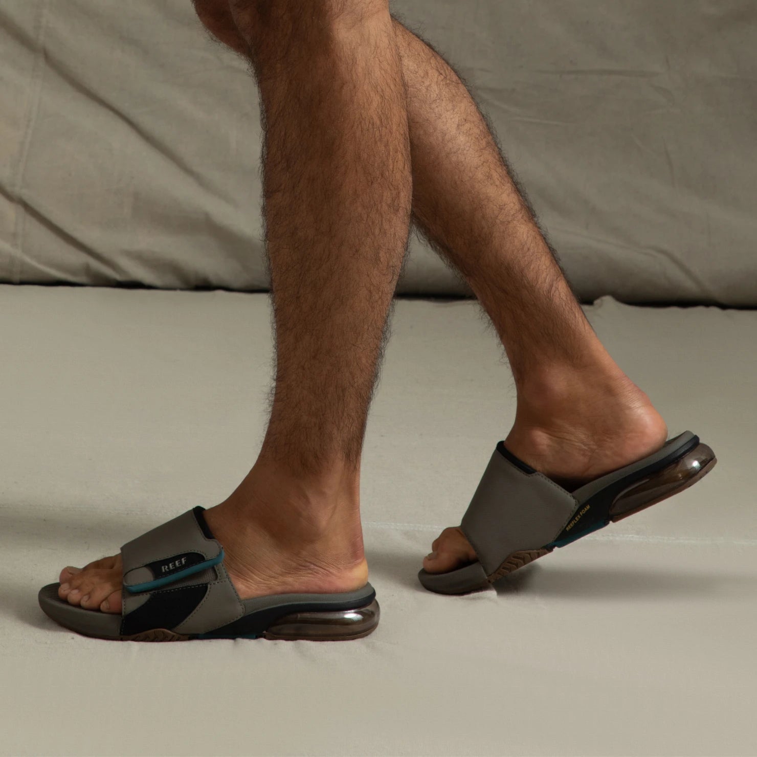 Fanning + Slide - Image 3